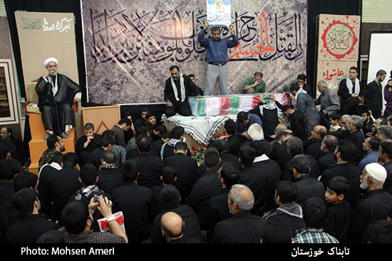 مراسم وداع با شهید مدافع حرم فرشاد حسونی زاده در اهواز برگزار شد + تصاویر
