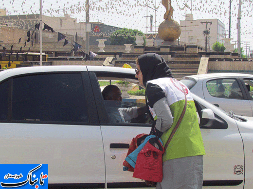 تهیه 1000 کیسه زباله خودرو و توزیع آن توسط رفتگران طبیعیت خوزستان
