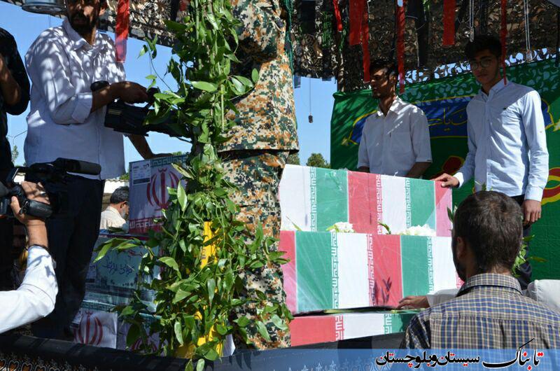 شمیم بهشت در سیستان و بلوچستان/ گزارش تصویری استقبال از 15 شهید گمنام در سیستان  وبلوچستان/ مقرر است مدفن شهدا، نقاط مختلف استان را تبرک نماید