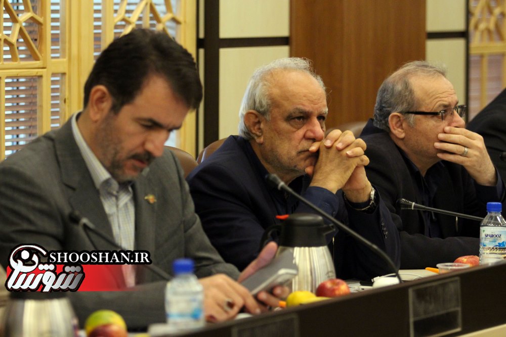 حاشیه های تصویری/ نشست مجمع نمایندگان خوزستان با وزیر نیرو در اهواز