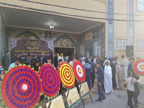 گزارش تصویری/ مراسم ترحیم درگذشتگان قهوه خانه نوارس با حضور مسئولین استان
