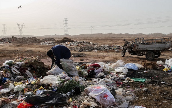دفع زباله در مناطق کم برخوردار اهواز نامطلوب است