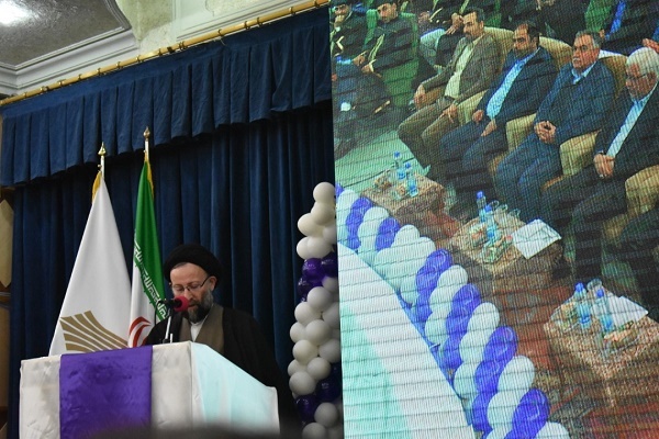 میل به علم و تحصیل از اساسی ترین دستاورد های انقلاب اسلامی است
